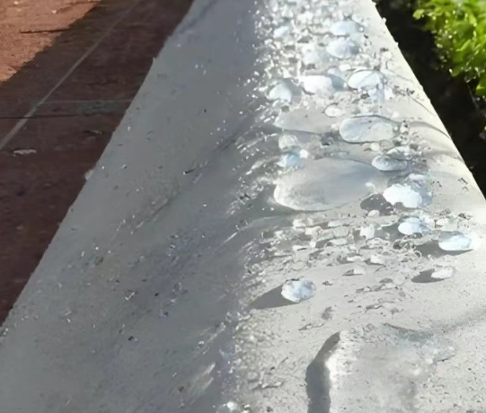 乌尔禾硅烷浸渍涂料在混凝土保护中的应用